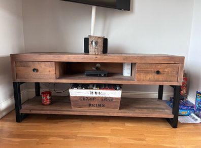 Matching tv and display unit