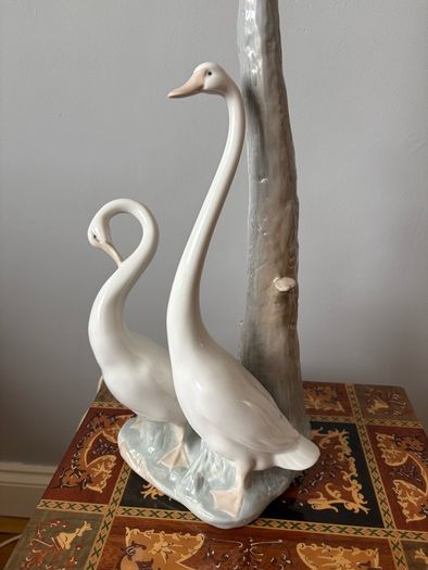 Vintage NAO by Lladro Table Lamp