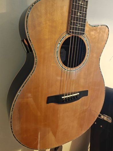 Electro-acoustic guitar for sale: PRS PRS SE A60E