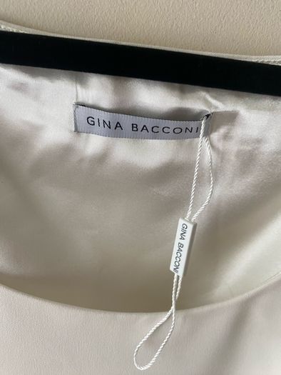Gina Bacconi blouse (size 22)