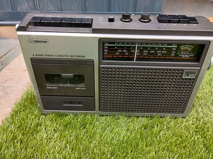 Ferguson 4 band radio