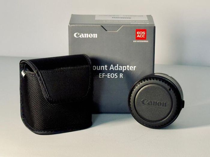 Genuine Canon Mount Adapter EF-EOS R - Excellent Condition (Boxed)