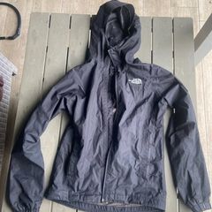 the north face windbreaker jacket