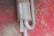 Peugeot 305 exhaust and bonnet