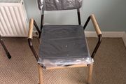 Commode chair