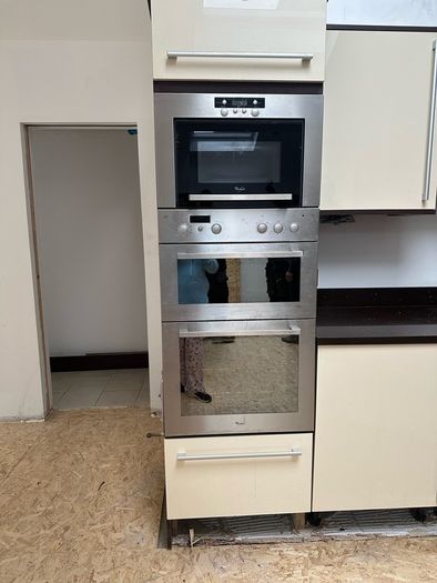 whirlpool double oven
