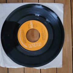 The Pipes and Drums and the Military Band of the Royal Scots Dragoon Guards Cornet Carillon 7 inch RCA
