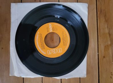 The Pipes and Drums and the Military Band of the Royal Scots Dragoon Guards Cornet Carillon 7 inch RCA