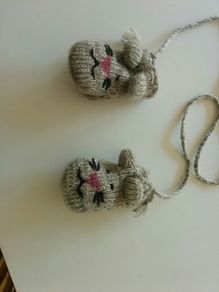 Woolen very warm mittens for 2.5-4 years old