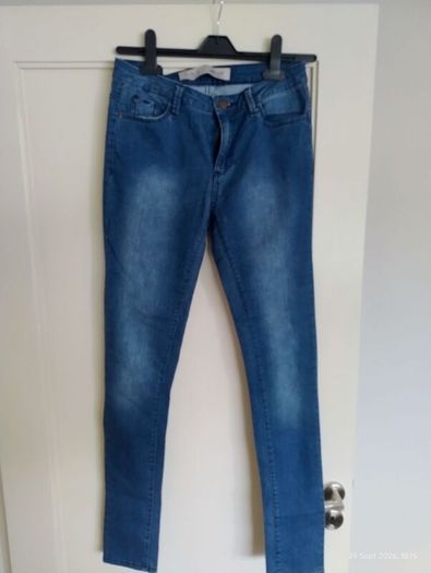 women's jeans