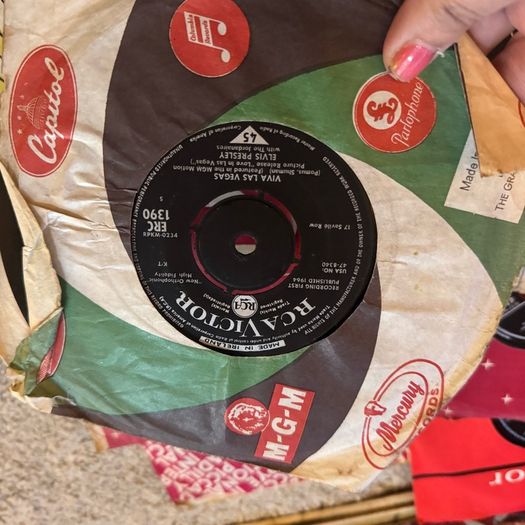 Elvis records