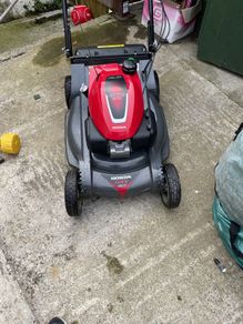 Honda lawnmower