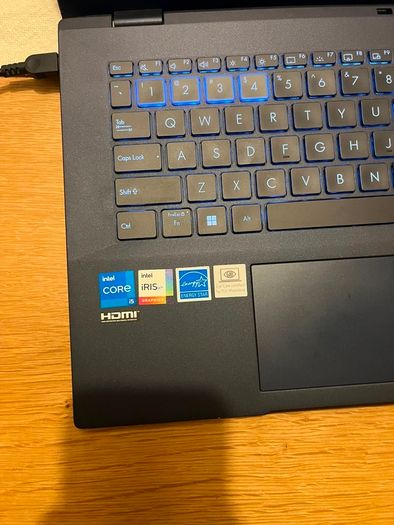 Asus  expertbook b5