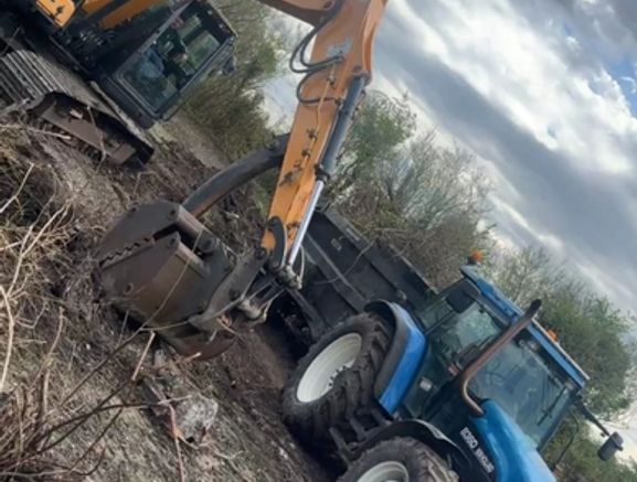 digger for hire with driver