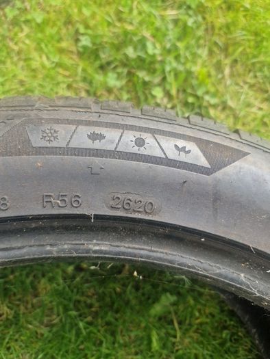 tyre 245 45 r19