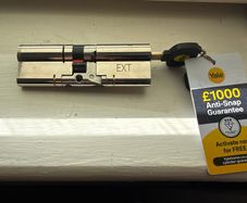 Yale anti snap 3 star Euro double cylinder 45:50 95mm