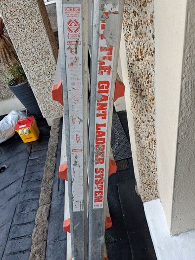 Multi position ladder