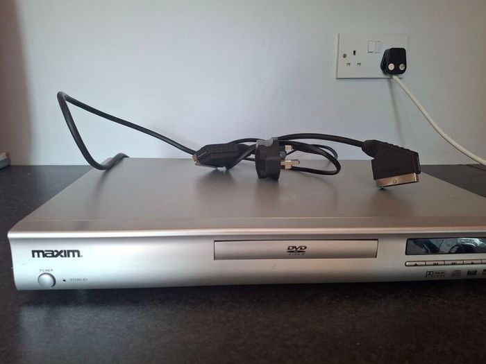 Maxim DVD player