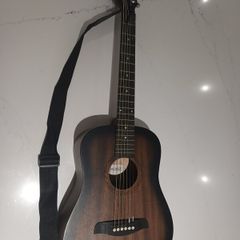 Guitar - Left Handrd