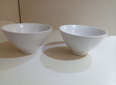 2 bowls
