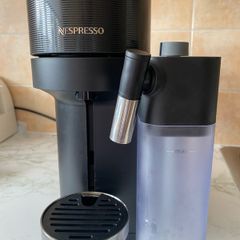 Nespresso Vertuo lattissima