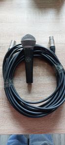 shure SM58 microphone