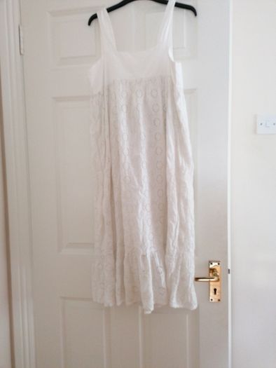 ladies broderie anglaise sundress