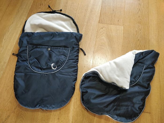 Hippychick Newborn All Seasons Footmuff with 2 Detachable Covers