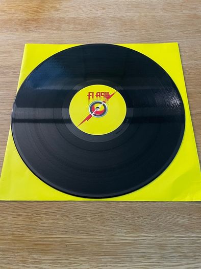 Queen + Vanguard - Flash - 12" Vinyl Single - 2003 Nebula / Frisbee / Virgin / EMI Records