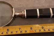 vintage collectable magnifying glass