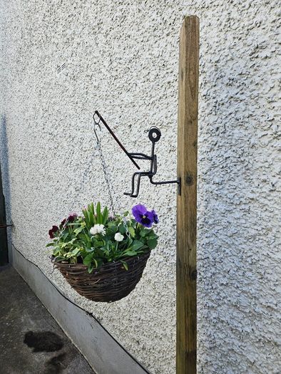 Garden hanging basket
