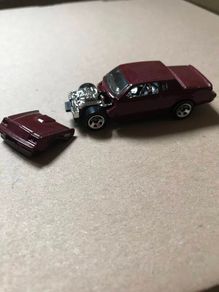 Buick Grand National 1:64 (Hot Wheels)