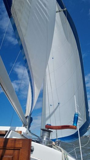 COX 27 Motorsailer