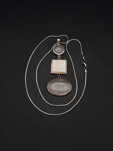 925 Vintage Sterling Silver Rose Quartz & Mother Of Pearl Necklace