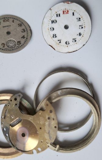Lot of 60 Ladies Wrist movements incl: Rolex Unicorn Prima