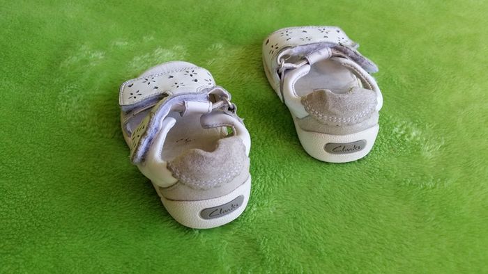 Clarks sandals UK4
