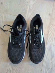 Brooks runners uk 6 black