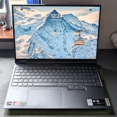 Lenovo Legion 7 - Laptop