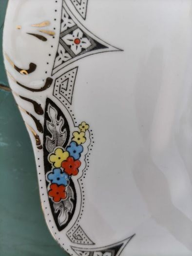 Vintage cake plate & 6 tea plates