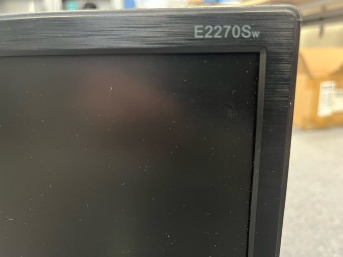 cheap lcd monitors- 22" - VGA & DVI AOC