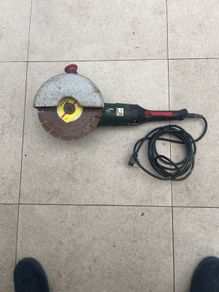 Angle grinder 9 inch