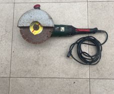 Angle grinder 9 inch