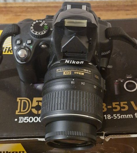 Nikon D5000 Dslr Camera