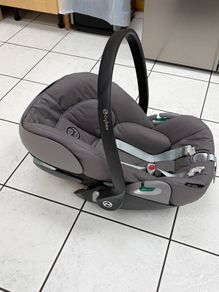 Cybex Cloud Z2 i Size Car Seat + Base Z2 Rotating ISOFIX Base