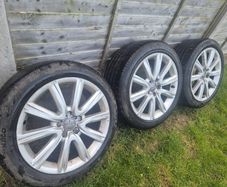 Audi 5x112 R18 245/45