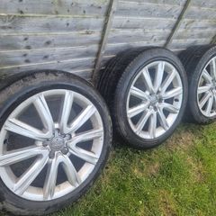 Audi 5x112 R18 245/45