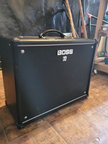 Boss Katana AMP and Footswitch
