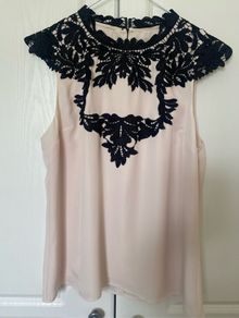ladies oasis top size 16/42