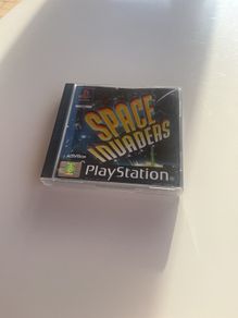 PS1 Space Invaders
