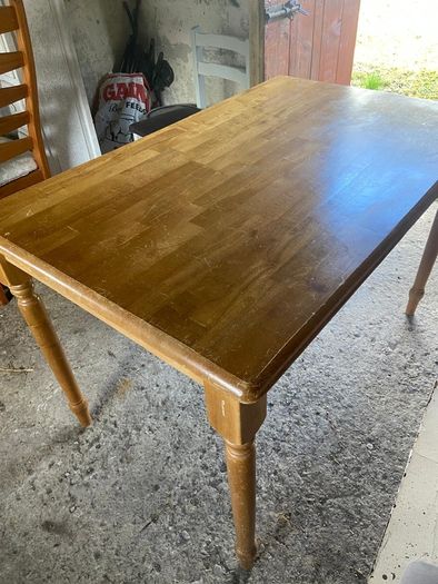 Free table